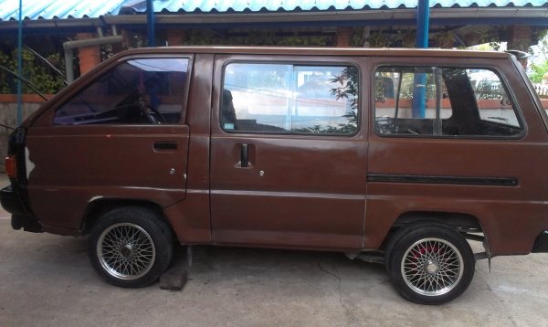 ขายรถตู้เล็ก 2000 turbo ดีเซล