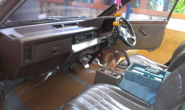 ขายรถตู้เล็ก 2000 turbo ดีเซล