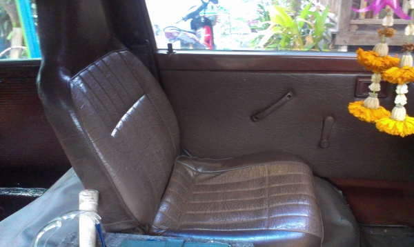 ขายรถตู้เล็ก 2000 turbo ดีเซล