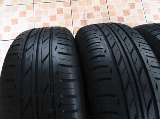 ขายยาง BRIDGESTONE ECOPIA 215-60-16 ปี1213 (1ชุด)