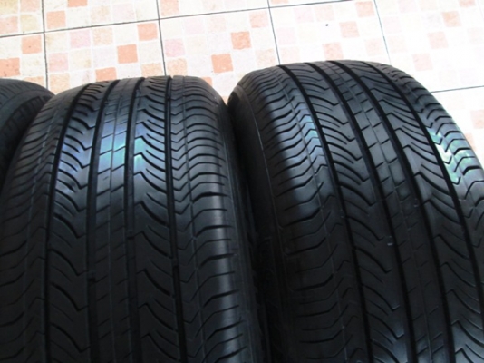 ขายยาง MICHELIN ENERGY 225-50-17 ปลายปี11 สวยๆ (1ชุด)