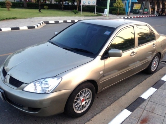 new lancer 2008 เกียร์ธรรมดา 170,000 new lancer 2008 เกียร์ธรรมดา 170,000