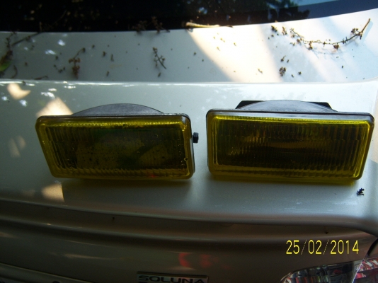 ตาไฟหรี่1คู่