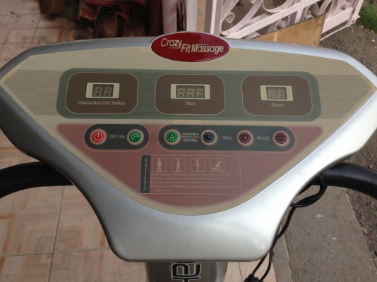 เครื่องออกกำลังกาย แบบยืนสั่น Crazy Fitmassage เครื่องออกกำลังกาย แบบยืนสั่น Crazy Fitmassage