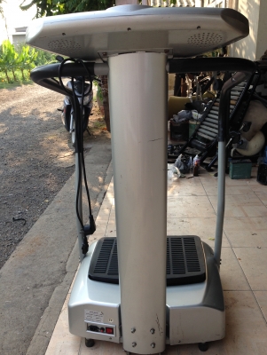 เครื่องออกกำลังกาย แบบยืนสั่น Crazy Fitmassage เครื่องออกกำลังกาย แบบยืนสั่น Crazy Fitmassage