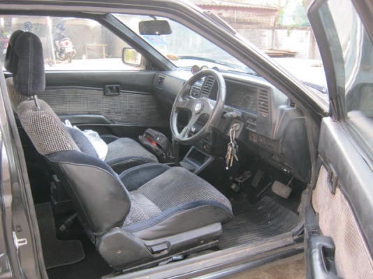 ขายนิสสัน สปอร์ต 2 ประตูสวยๆพร้อมขับ 48000