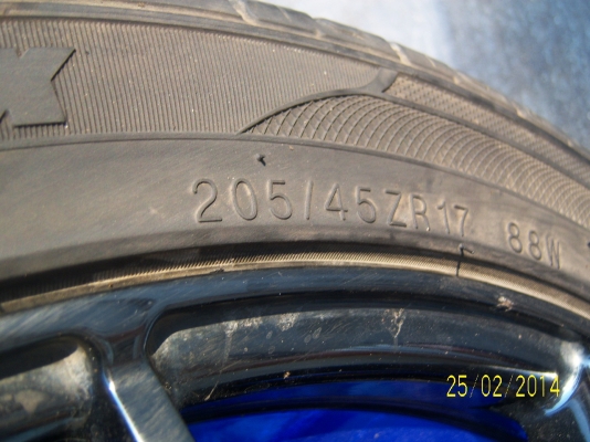 แม็กพร้อมยาง205 45 17ยางปี11