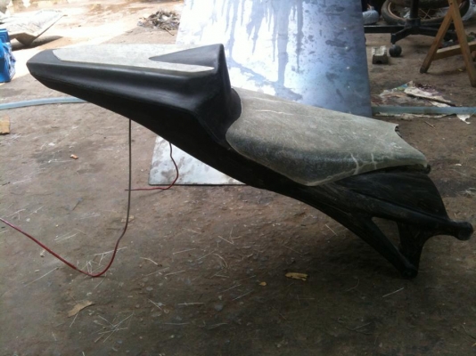 ขายท้ายแต่ง