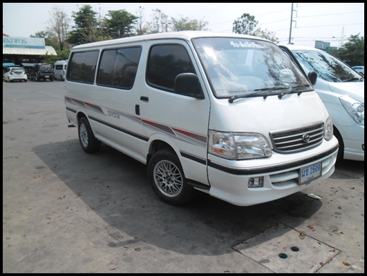 ขายดาวน์ รถตู้หัวจรวด ปี 99 ขายด่วนๆ