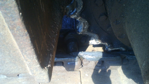 รถแบคโฮ KOBELCO  K907 B ขนาดเท่า CAT E200 ติดหัวคีบเหล็ก รถราคาประหยัด ชอบราคาเท่าไรต่อรองได้ครับ