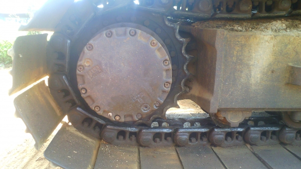 รถแบคโฮ KOBELCO  K907 B ขนาดเท่า CAT E200 ติดหัวคีบเหล็ก รถราคาประหยัด ชอบราคาเท่าไรต่อรองได้ครับ