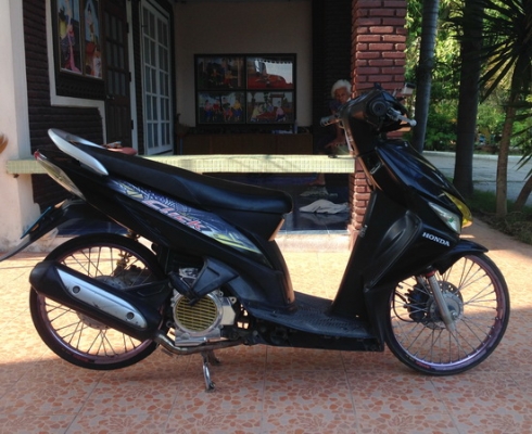 ***ขาย Honda click ปี49 สีดำเอกสารชุดโอนครบ***