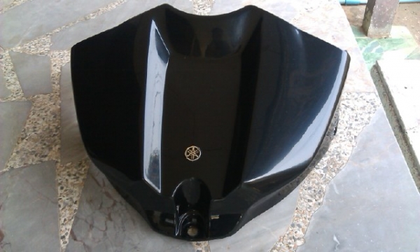 ครอบถังหน้า R1 2010 ทำสีเรียบร้อยสวยถูก