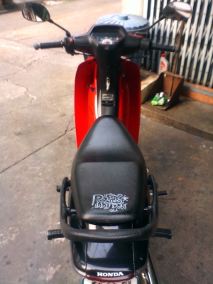 wave100สวยเครื่องดีครับประหยัดด้วยต่อลองราคาได้