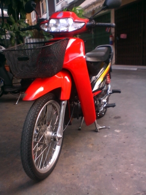 wave100สวยเครื่องดีครับประหยัดด้วยต่อลองราคาได้