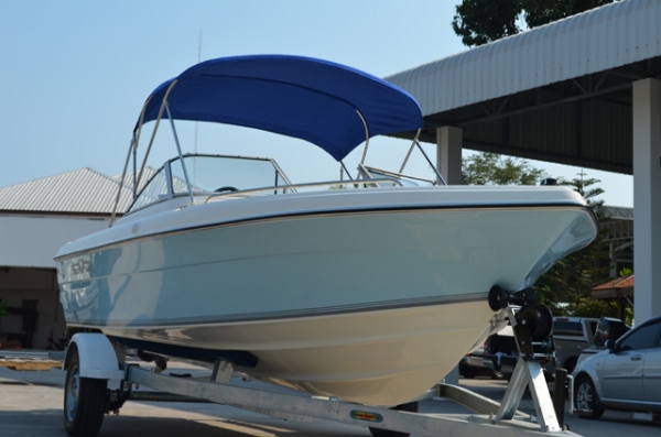 SeaFox 205 125HP Mercury 2003 (20.5 feet) SeaFox 205 125HP Mercury 2003 (20.5 feet)