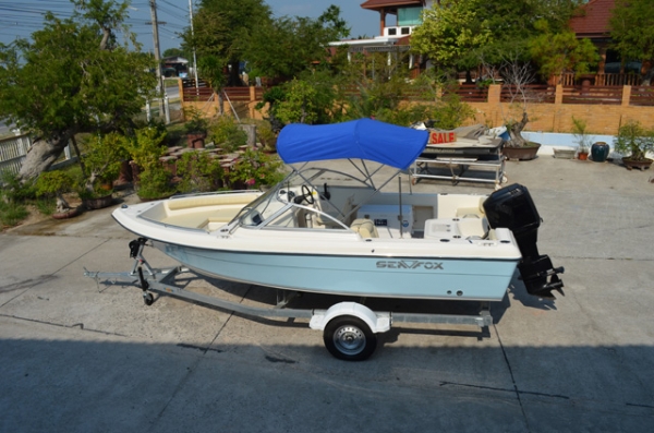 SeaFox 205 125HP Mercury 2003 (20.5 feet) SeaFox 205 125HP Mercury 2003 (20.5 feet)