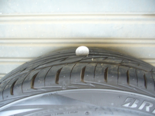 ขายล้อขอบ 17" พร้อมยางสวยๆๆ ด่วนๆๆ 15000บ. ขายล้อขอบ 17" พร้อมยางสวยๆๆ ด่วนๆๆ 15000บ.