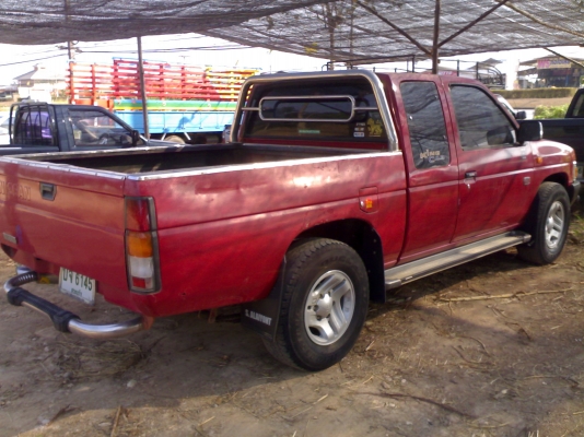 ขาย NISSAN BIG M เครื่อง2500 จอโค้ง ปี36 รถสวย เดิมๆ