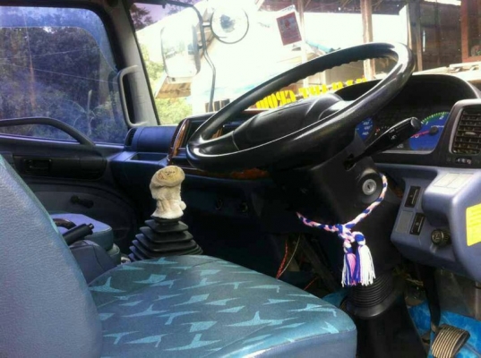 รถฮีโน่ 6 ล้อดั้ม 150 แรงม้า. ปี 50. ( รถวิ่ง 2xx,xxx กม. ) สนใจติดต่อ 081 - 6079515 รถฮีโน่ 6 ล้อดั้ม 150 แรงม้า. ปี 50. ( รถวิ่ง 2xx,xxx กม. ) สนใจติดต่อ 081 - 6079515