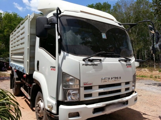 รถอีซูซุ 6 ล้อดั้ม FRR  210 แรงม้า. ปี 54   ( รถวิ่ง 55,xxx กม. )   สนใจติดต่อ 081 - 6079t515