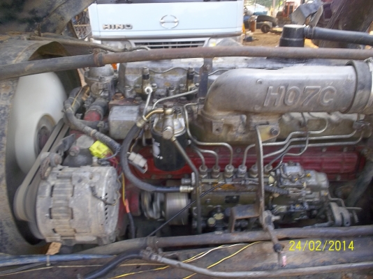 ขาย10ล้อดั้ม2เพลา HINOFM17 เครื่องHO7C เบรคทรีปฟี่ แอร์ กระบะปีเนียม