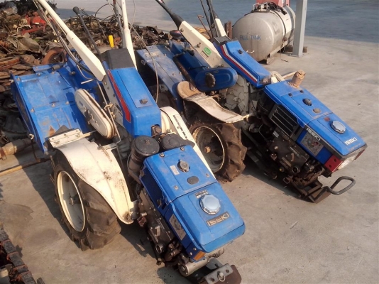 ขายรถพรวนดิน 2  คัน แยกได้ครับ คันละ 40,000 บาท