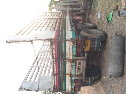 ขายด่วน  รถสิบล้อ  พ่วงแม่-ลูก ไม่ดัมพ์  วอลโว่  ใส่เครื่องแดวู 360 แรง  พร้อมใช้งานเอกสารพร้อม