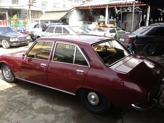 ขายรถ เปอร์โย 504