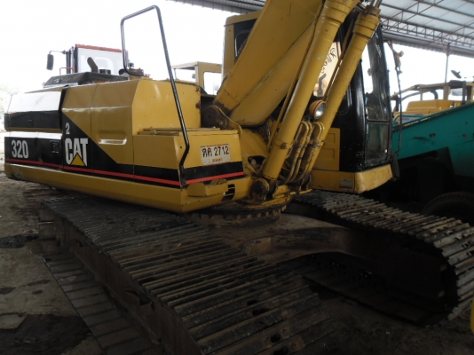 ขายรถแบคโฮ CAT320 V2 สวยๆเดิมๆ 22xxx ก่วา ช.ม เอกสารเล่มทะบียนไฟฟ้าเต็มโซ่หนาเอวแน่น