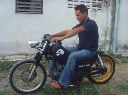 ร้อนเงินขาย mini old school 110cc ทะเบียนพร้อมโอน ราคา15000