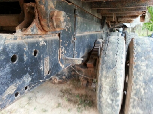 รถมิตซู 10 ล้อดั้ม FN527 - TF  220 แรงม้า.  ปี 40   สนใจติดต่อ 081 - 6079515