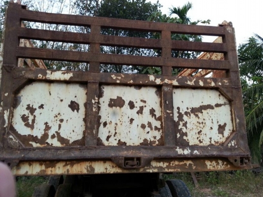 รถมิตซู 10 ล้อดั้ม FN527 - TF  220 แรงม้า.  ปี 40   สนใจติดต่อ 081 - 6079515