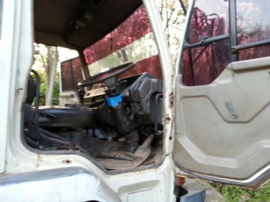 รถมิตซู 10 ล้อดั้ม FN527 - TF  220 แรงม้า.  ปี 40   สนใจติดต่อ 081 - 6079515