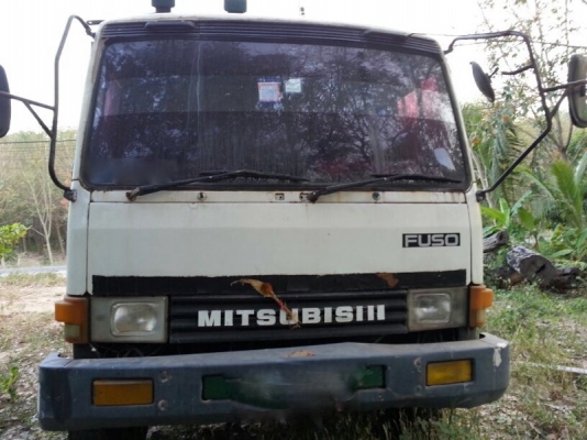 รถมิตซู 10 ล้อดั้ม FN527 - TF  220 แรงม้า.  ปี 40   สนใจติดต่อ 081 - 6079515