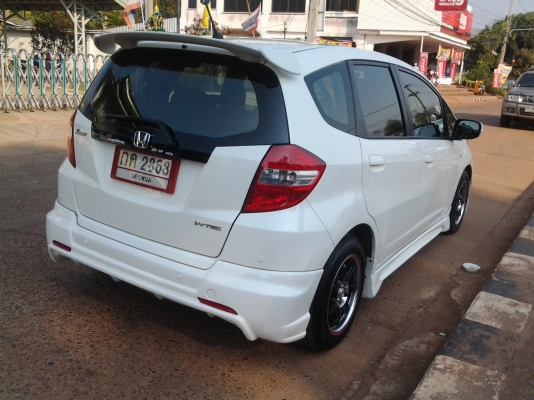 HONDA JAZZ 1.5 V TEC เกียออโต้ ปี54 ไม่กินแกส รถสาวใช้มือเดว วิ่ง 6หมื่นโลแท้ เล่มพร้อมโอน HONDA JAZZ 1.5 V TEC เกียออโต้ ปี54 ไม่กินแกส รถสาวใช้มือเดว วิ่ง 6หมื่นโลแท้ เล่มพร้อมโอน