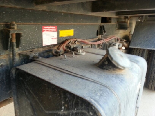 รถฮีโน่  6 ล้อดั้ม 175 แรงม้า. ปี 55  ( รถวิ่ง 6x,xxx กม. )   สนใจติดต่อ 081 - 6079515