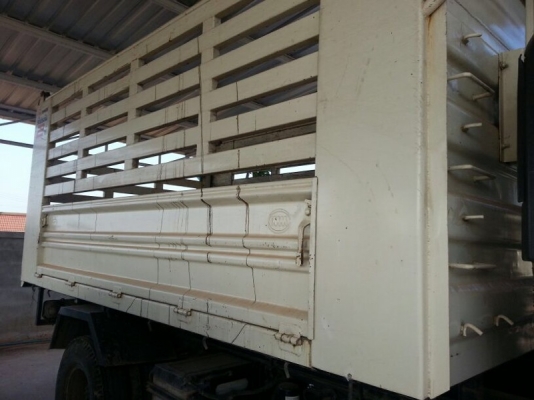 รถฮีโน่  6 ล้อดั้ม 175 แรงม้า. ปี 55  ( รถวิ่ง 6x,xxx กม. )   สนใจติดต่อ 081 - 6079515