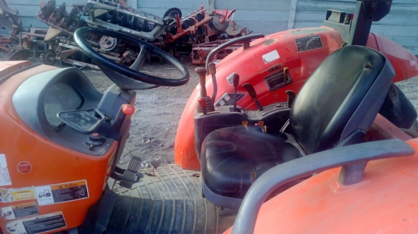 คูโบต้า M 9540 พร้อมใบมีดหน้า และ หาง มือสองถูกม๊าก มาก ราคา 450,000 คันนี้สวยครับ