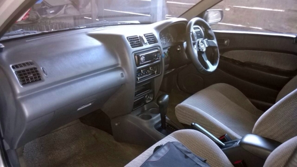 ขายรถ Mazda 323 Sedan ขายรถ Mazda 323 Sedan