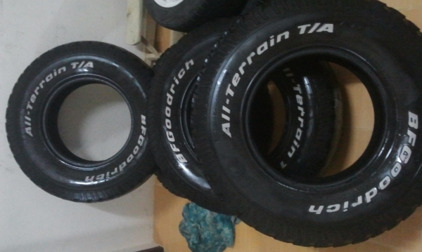 BF All 31X10.5R15 ปี1010 ไม่ต้องถาม3000