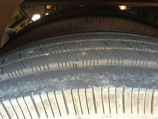 หางสามเพลา ยี่ห้อพนัส