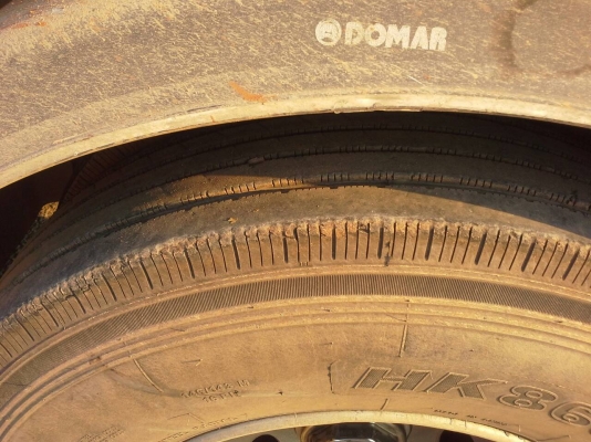 หางสามเพลา ยี่ห้อพนัส