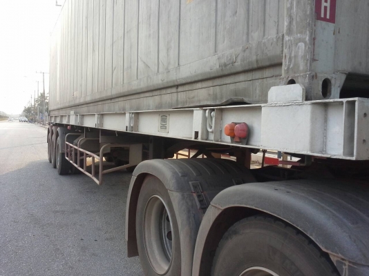 หางสามเพลา ยี่ห้อพนัส