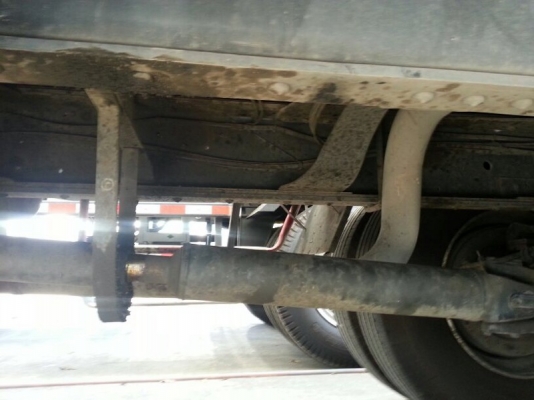 รถอีซูซุ 10 ล้อ รั้ว FVM 240 แรงม้า. ปี 55  สนใจติดต่อ 081 - 6079515