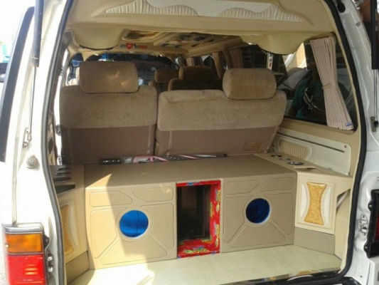 ขายรถตู้มือสองแต่ง VIP ใหม่ราคาถูก ขายรถตู้มือสองแต่ง VIP ใหม่ราคาถูก