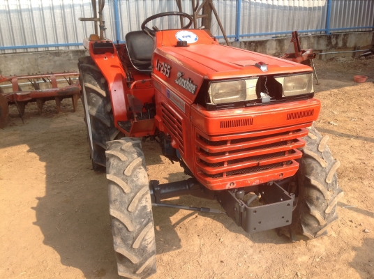 ปัญญาแทรคเตอร์มาแล้ว...จัดมาให้ครับ คูโบต้า L1-255 ตัวเปล่า( ไม่ใช่ไฟฟ้าคับ)จัดส่งอ.ไทรงาม จ.กำแพงเพชร