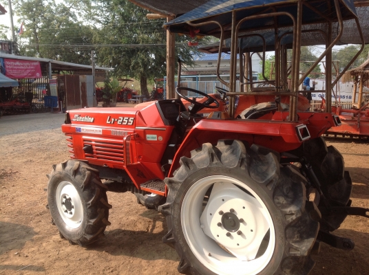 ปัญญาแทรคเตอร์มาแล้ว...จัดมาให้ครับ คูโบต้า L1-255 ตัวเปล่า( ไม่ใช่ไฟฟ้าคับ)จัดส่งอ.ไทรงาม จ.กำแพงเพชร