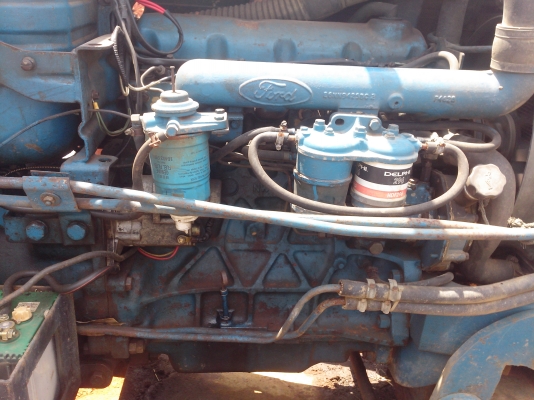 ขายรถไถ FORD 6610 2 เพลา 3 จาน 7 จาน ใบมีดดันหน้า ปั๊มกลม ไม่มีเอกสาร ราคา 420000
