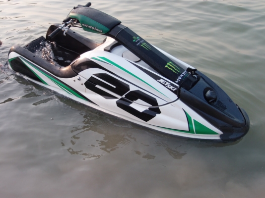 Kawasaki sxr 800 ของแต่งเยอะพอควร